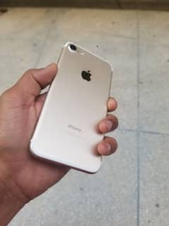 I phone 7  Used like New jv
