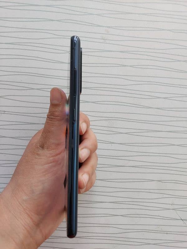 s20 fe , dual sim approver , 120herd refresh rate 2