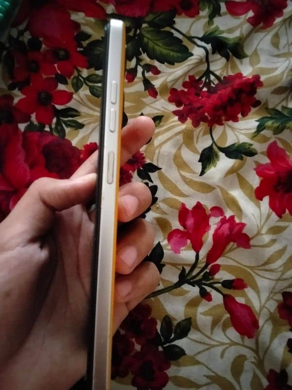TECNO SPARK 10C 3