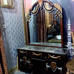 Wooden Dressing Table