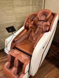 Massage machine (JC Buckman)