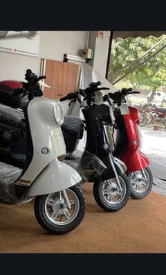 Electric scooty , Electric bikes Electric scooters E-TURBO JUMBO OFFER