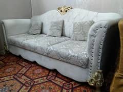 want to sell sofa
