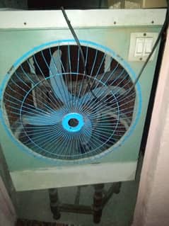12 volt room cooler with supply