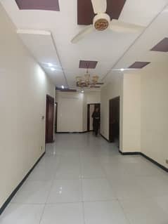 Lower Portion Of 10 Marla Available For rent In Bani Gala