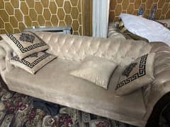 Elegant 7-Seater Sofa Set – Excellent Condition