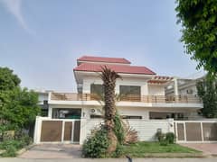 F-11 Independent Option 666/Gaz House Very Reasonble Option 4/Bed With Huge Parking Please Contact Us More Details: