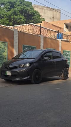 Toyota Vitz 2015 model.