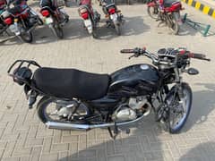 Suzuki GS 150 se