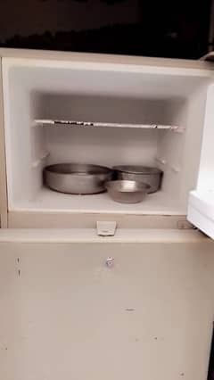 Fridge Urgent sale best cooling