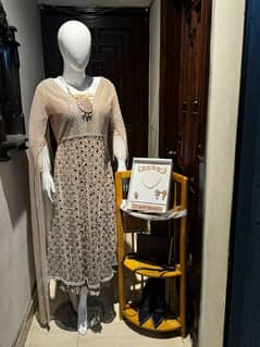Discounted Elegant Blush Dream Ensemble price is fixed