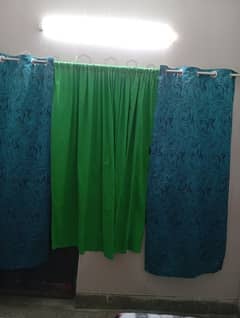window size 3 Curtin green colour, contact 03098856568