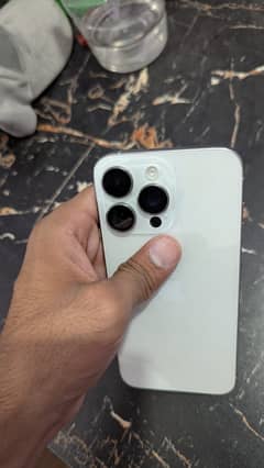 iPhone 15 pro max white titanium box pack condition