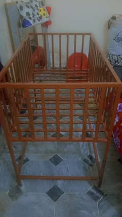 baby cot