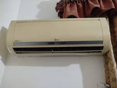 Midea AC 1 Ton