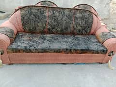 3-Seater Comfortable Sofa Set in Good Condition – Urgent Sale