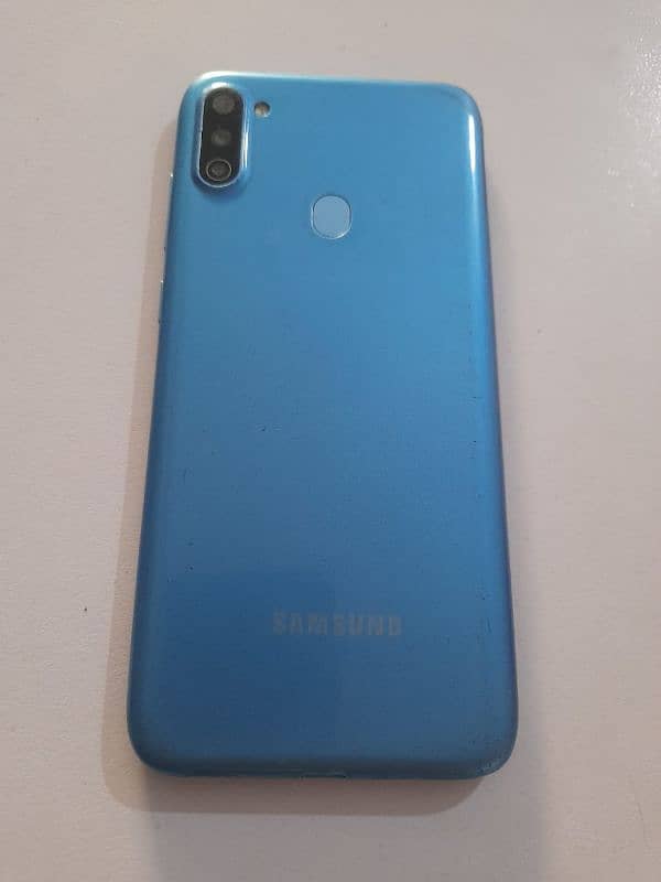 samsung A11 with box only dual sim plus. memory card option 2/32 2