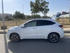 Honda vezel 15/18