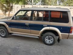 Mitsubishi Pajero 1992