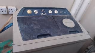 washing machine with spinner