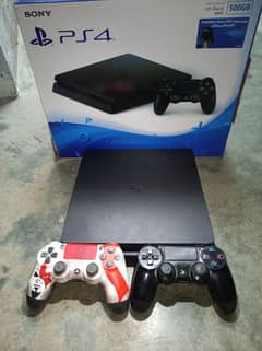 Ps4 Slim Sealed with 2 controllers