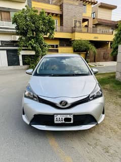 Toyota Vitz 2015