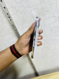 iPhone 14 pro max jv with box 128 gb