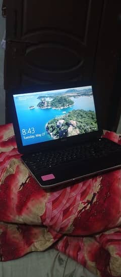 Dell 17inch laptop  i5  3rd gen 8gb ram 512gb SSD full fast working