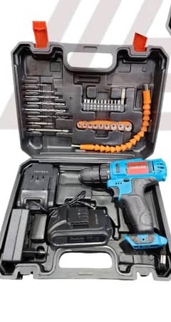 21 v makito