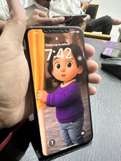 Iphone xs max factory unlocked