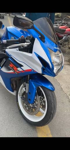 Suzuki Gixxer 600cc – 2013 Model (Blue)