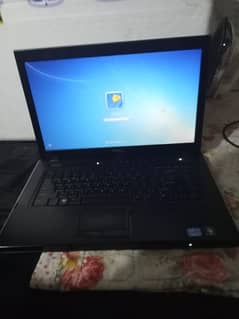 laptop for sale used but orignal and look new condition