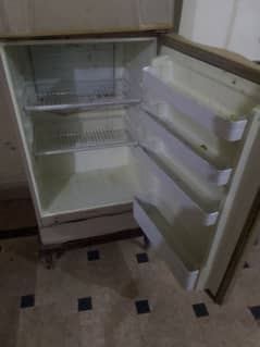 Fridge Dawlance