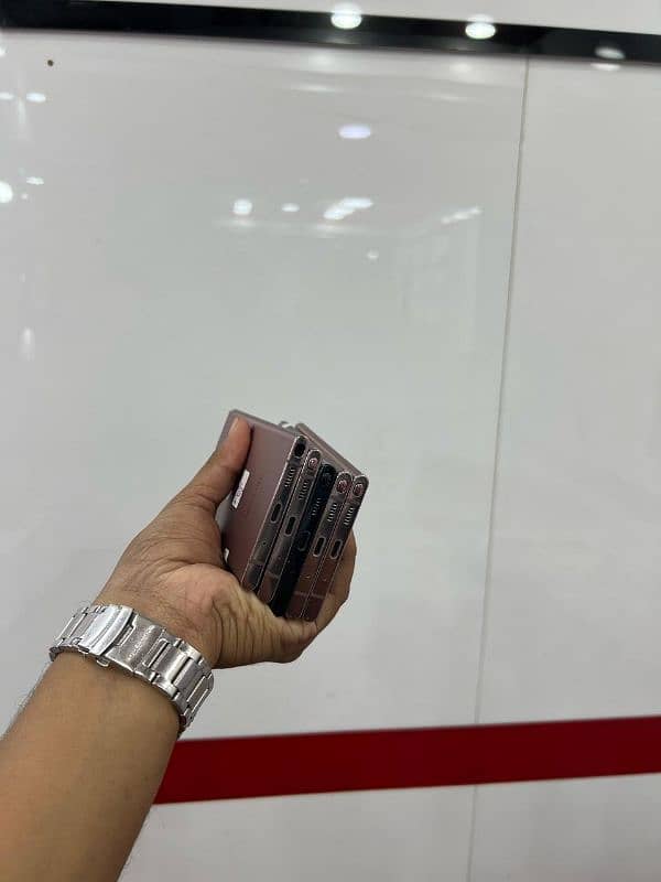 Samsung Note 20 Ultra 12/128GB 4