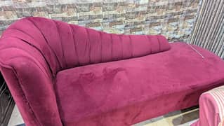 Wooden Dewan Sofa