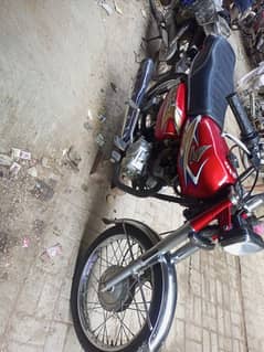 CG125