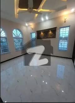 ROOM FOR RENT IN G13 ISB. STUDENTS AND WORKING MALE ONLY. ALL BILLS INCLUDE IN RENT