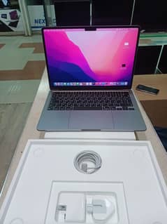 MacBook