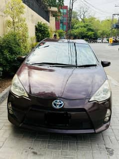 Toyota Aqua 2017 G full Options