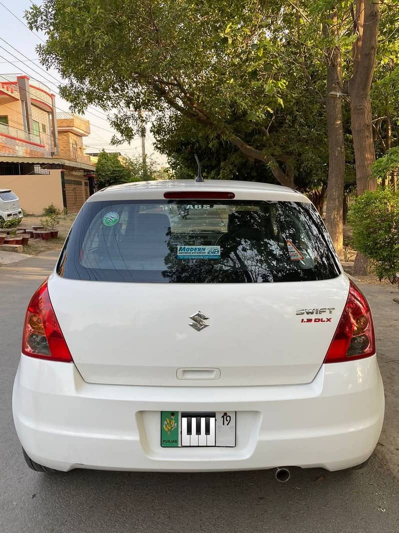 Suzuki Swift dlx 1.3 navigation 1