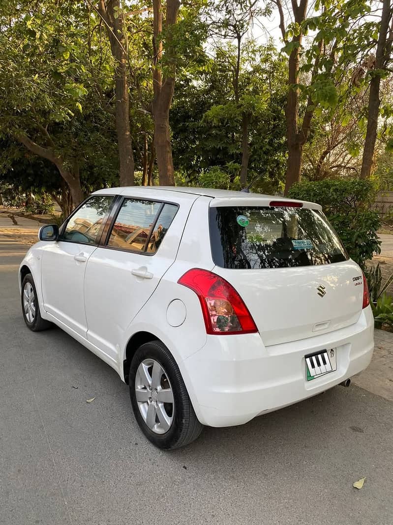 Suzuki Swift dlx 1.3 navigation 2