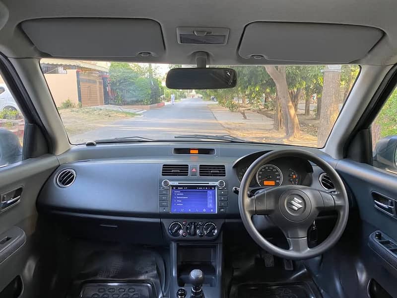 Suzuki Swift dlx 1.3 navigation 3