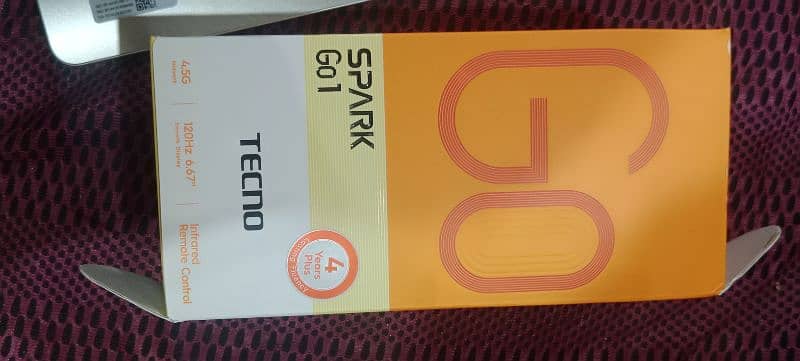 Techno spark go 1    4+4/64 2