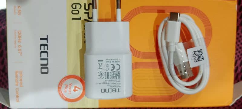 Techno spark go 1    4+4/64 3