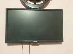 Samsung 32 inch led  For Sale  Only 1 Month slightly used