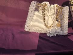 pearls by hoor (handmade bag and jewellery)