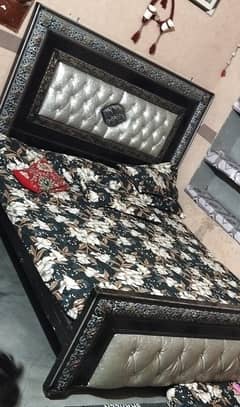 Bed with side Table