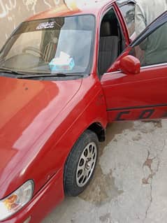 Toyota Corolla XE 2000