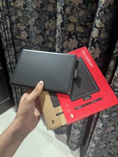 Wacom CTL 472