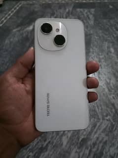 Tecno Spark Go 1 (4/128)